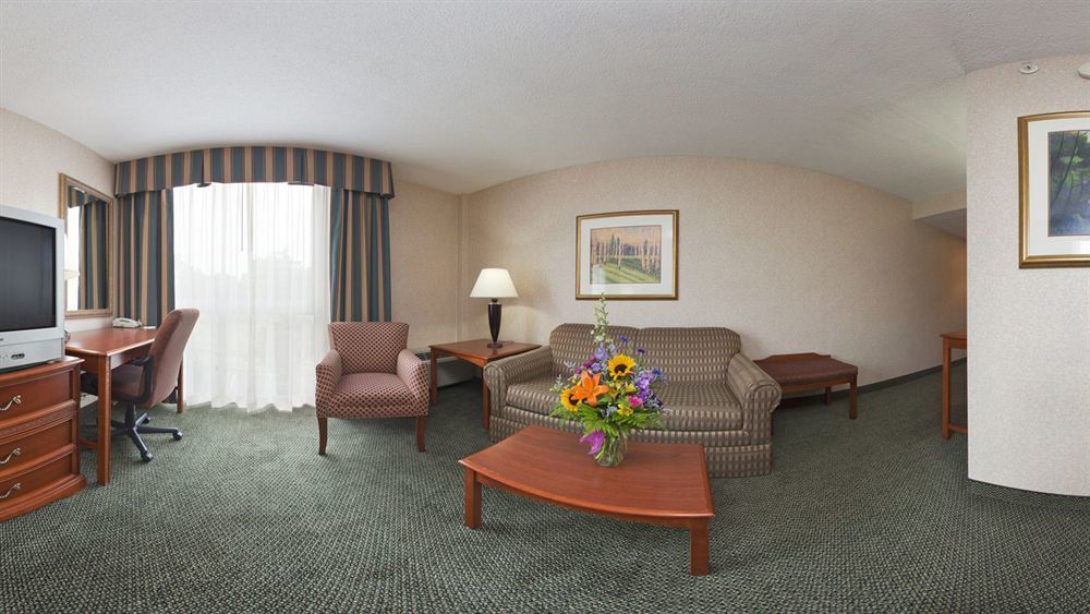 Holiday Inn Cincinnati-Riverfront By Ihg Covington Dış mekan fotoğraf